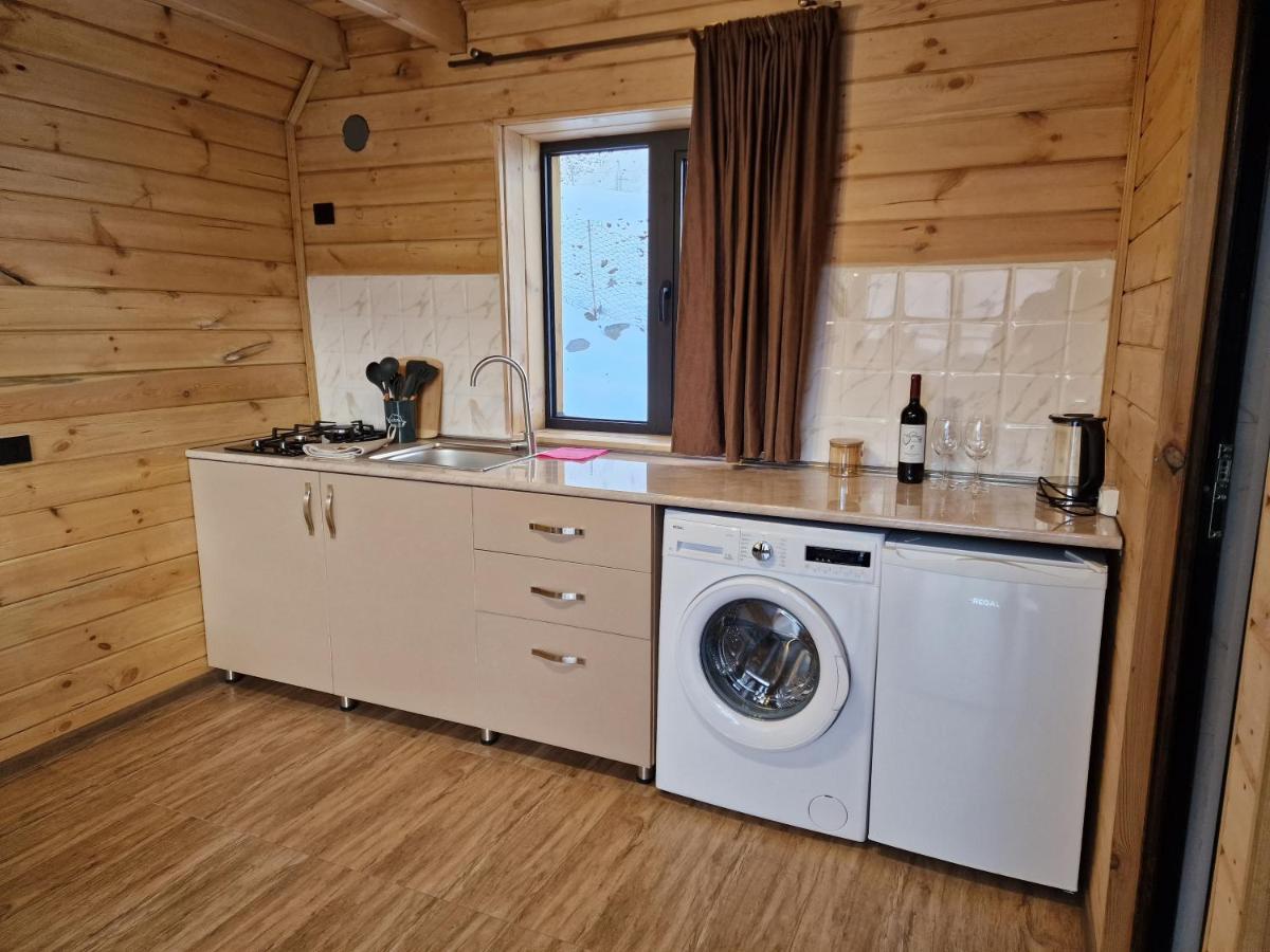 Kera Cottages Kazbegi Stepantsminda Quarto foto