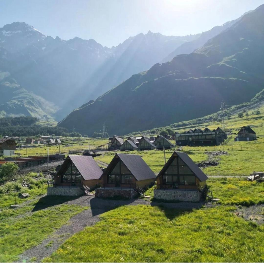 Kera Cottages Kazbegi Stepantsminda Exterior foto