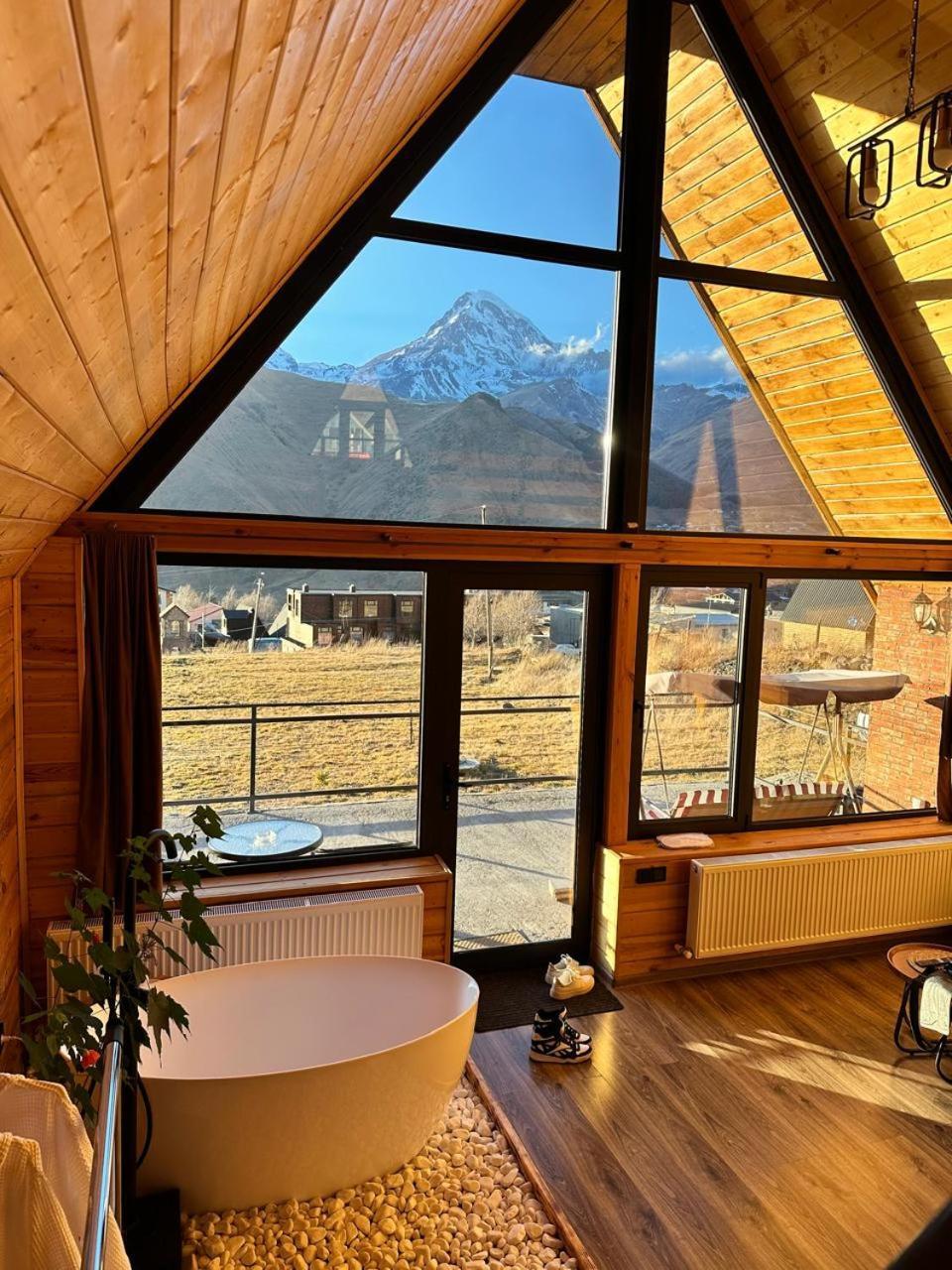 Kera Cottages Kazbegi Stepantsminda Exterior foto